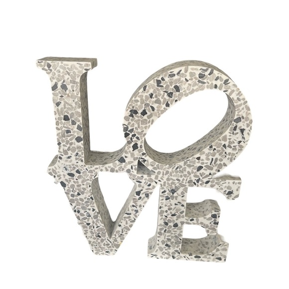 Pier 1 Other - Pier 1 Decorative “Love” Plack